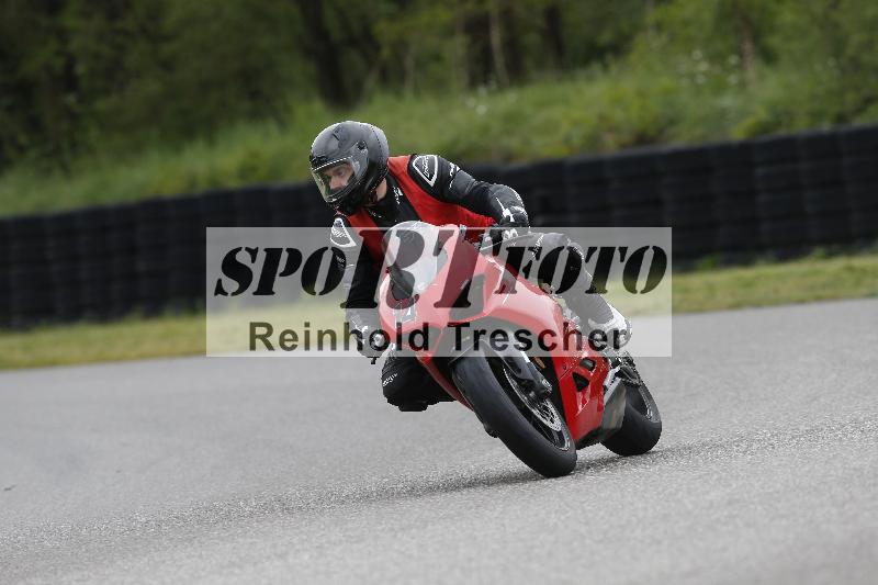Archiv-2025/06 18.04.2025 Speer Racing ADR/Instruktorentraining/14